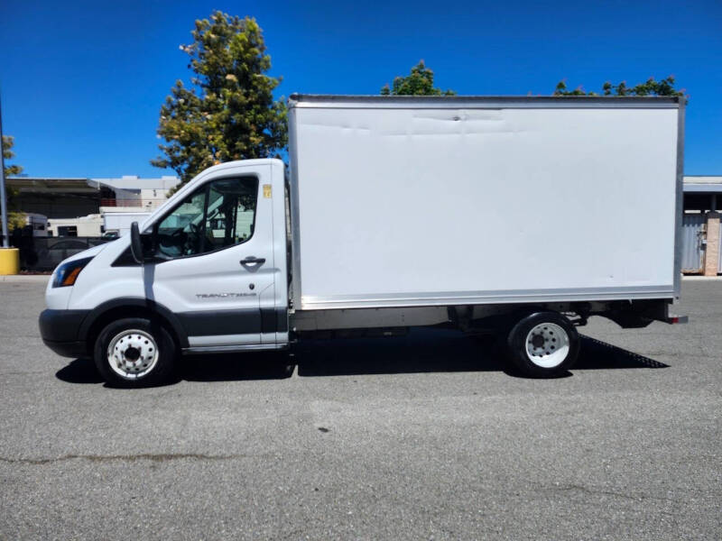 ford transit chassis cab 2018 1FDBF8ZM2JKA80642 image ford transit chassis cab 2018 1FDBF8ZM2JKA80642 image